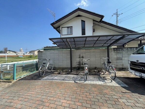 メゾン・ド・ユーの物件外観写真